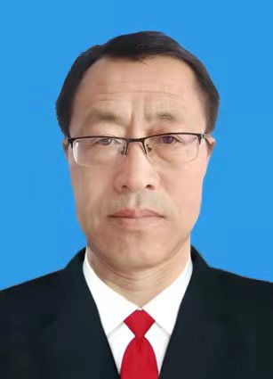 張凌云